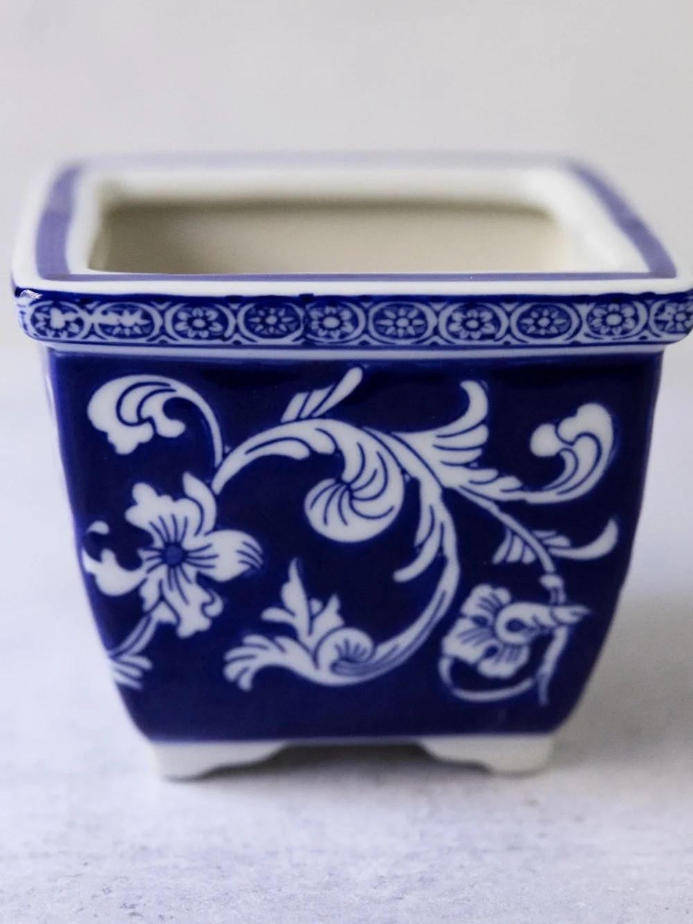 Blue white vintage square Asian chinoiserie ceramic planter 4.75